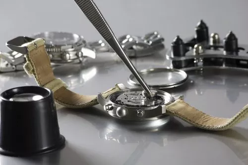 Uhr Reparatur